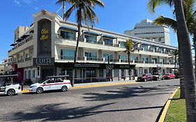Hotel La Siesta Malecon